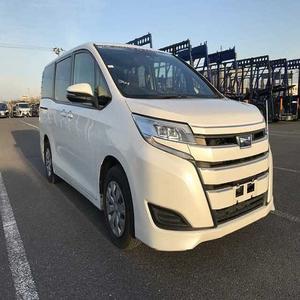 Diésel de segunda mano 2020 Toyota Noah V 4X4 - Product Image 2