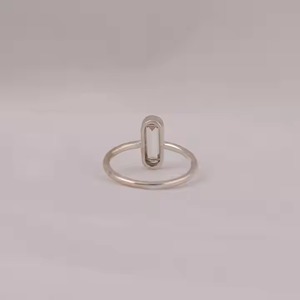 Anillo de compromiso solitario con retrato de oro blanco sólido de 14 quilates, corte esmeralda personalizado, Diamante cultivado en laboratorio, anillos de diamantes con bisel certificado IGI - Product Image 4