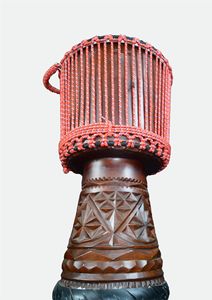 Djembe SOLOBEAT Hecho a Mano, Tallado a Mano, de Madera de Abedul de 10 Pulgadas con Parches de Piel de Oveja, Profesional - Product Image 2