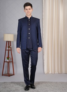 ชุดสูทผู้ชายสีน้ำเงิน 3 ชิ้น ดีไซน์ทันสมัย สำหรับงานพิธีการ งานเลี้ยง และชุดทำงาน มีจำหน่ายสำหรับส่งออก ราคาโรงงาน - Product Image 2