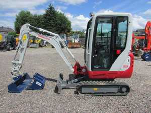 Utilisé Takeuchi TB216 V4 / 2021 - Product Image 6