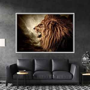 Arte en lienzo de León Rugiente: Impresión Vibrante de Decoración de Pared con Animales para la Cueva del Hombre, LIENZO ENMARCADO EN BLANCO - Product Image 1