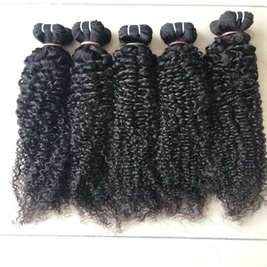 Paquetes de cabello humano rizado negro suave alineado con cutícula de visón crudo sin procesar al por mayor de envío directo del vendedor de cabello indio - Product Image 1