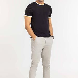 Vente en gros 90% coton T-shirt de gym pour hommes Vêtements de fitness unis avec logo privé personnalisé Tissu tricoté - Product Image 3