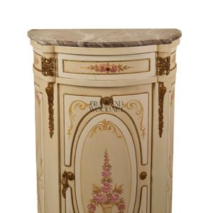 Meuble à chaussures de luxe de style français, crème, avec décor floral peint à la main, accents dorés ornés et plateau en marbre, idéal pour l'entrée d'un palais - Product Image 2