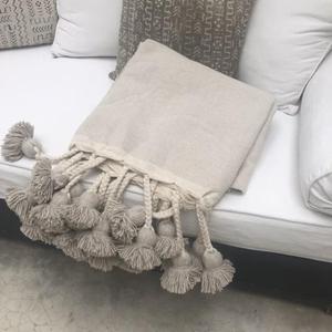 Manta Marroquí Hecha a Mano, Auténtica, Artesanal, Diseño Tribal, Suave, Tejida, Decoración para el Hogar, Regalo - Product Image 1