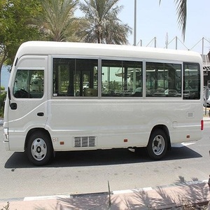 2017 para Toyota Coaster con 23 asientos de cuero Interior oscuro AWD Drive y tamaño de neumático R15 Dirección izquierda - Product Image 5