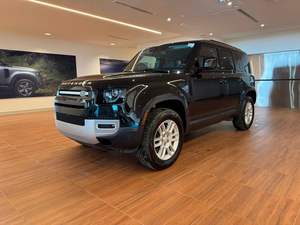 LAND ROVER DEFENDER 2025 USADO, Volante a la Izquierda/Derecha - Product Image 2