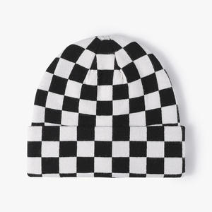 Bonnet en coton unisexe avec logo brodé en gros Bonnet tricoté Sports quotidiens Bonnets chauds d'hiver Chapeau - Product Image 5