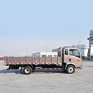 Camión de Carga Pesada 2022, Camión de 6 Ruedas con Capacidad de Carga de 8 Toneladas, SINOTRUCK, Emisión Euro 2, 251-350HP para Transporte y Logística - Product Image 5