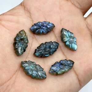 Moonlit อัญมณีแกะสลักลายดอกไม้ลาบราดอไรต์ธรรมชาติประกายประกายแสงทำด้วยมือเครื่องประดับหรูหราดีไซน์เนอร์หิน - Product Image 3