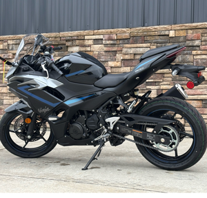 100% AUTHENTIQUE VÉRITABLE LIVRAISON DIRECTE 2025 KAWASAKI NINJA 500 SE SUPERSPORT NOUVELLE MOTO SPORTIVE HOMOLOGUÉE POUR LA ROUTE - Product Image 3