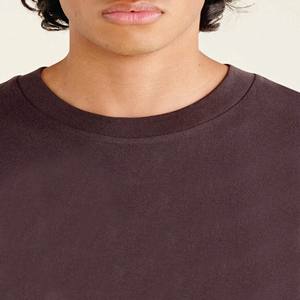 Camiseta en relieve de alta calidad, camisetas de ajuste relajado de gran tamaño para hombres, ropa en relieve de moda personalizada - Product Image 2