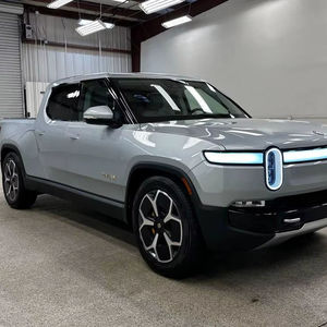 Pick-up d'occasion EU 2023 Rivian R1T Adventure 4 portes, cabine double, transmission intégrale, version SB (électrique DD) - Product Image 2