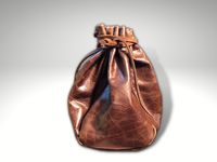 Eksportir India menawarkan dompet koin kulit antik coklat dan tas serut tas perhiasan elegan dengan harga grosir
