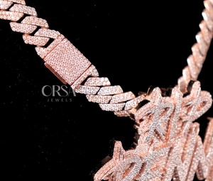 Meilleure qualité RIP Memorial pendentif 925 argent Moissanite diamant pendentif personnalisé pour la famille et les amis disponible au meilleur prix - Product Image 4