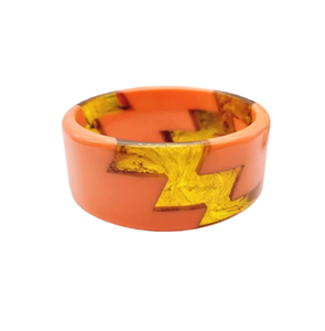 Bracelet tendance en résine orange, motif géométrique jaune mignon, design unique, bracelet unisexe tendance pour femme, idéal pour les fêtes - Product Image 1
