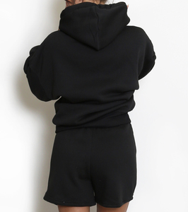 Ensemble de sweats à capuche pour femmes à épaules tombantes noires à la mode personnalisées | Streetwear tenue 2 pièces avec sweat à capuche zippé et short - Product Image 3