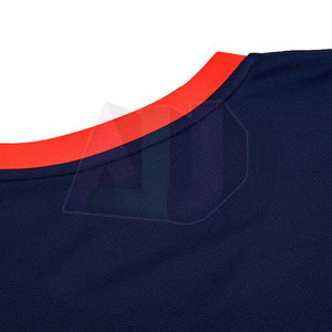 Uniforme de Fútbol con Cintura Elástica, Transpirable y Ligero, 100% Poliéster, Diseñado para Jugadores Adultos Masculinos - Product Image 3