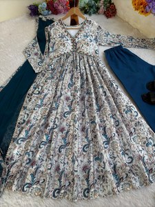 Belle broderie à col en V entièrement faite à la main tissu de soie Chinon doux magnifique Collection Kurti avec ensemble Dupatta à bas taux - Product Image 4