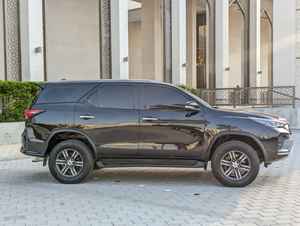 Toyota Fortuner EXR 2017 LED Nuevo/Usado en Venta - Product Image 2