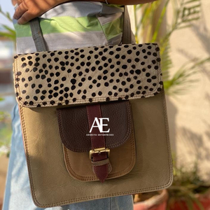 Bandolera de piel reciclada para mujer, bolso de hombro de Color rechoncho con estampado Animal, dos en uno, mochila - Product Image 1