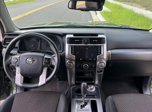 TOP VÉHICULES D'OCCASION LHD/RHD 2021 TOYOTA 4RUNNER TRAIL EDITION 4X4 - Product Image 3