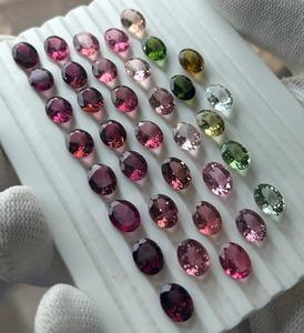 Pierres précieuses Mehrajudin, tourmaline naturelle de haute qualité, ovale propre, 6x8 mm, 1-1,5 carat, multicolores, rose, vert, rouge - Product Image 1