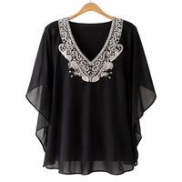 Kaftan Noir Muse Flow, perles brodées, motif uni, manches trois quarts, longueur courte, tissu léger et aéré, vêtements de plage et de rue