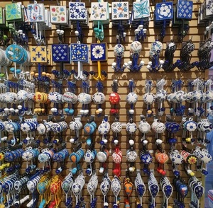 Ganchos épicos para abrigos y sombreros de hierro fundido con perillas de cerámica turquesa Lavar con perillas de cerámica - Product Image 2