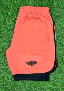 กางเกงขาสั้นผู้ชายน้ำหนักเบาสไตล์ไฮสตรีทย้อมสีเรียบ - Product Image 2