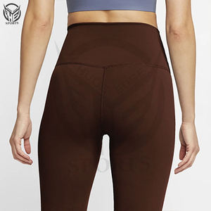 Vêtements de sport sur mesure OEM, leggings de fitness pour femmes en nylon et élasthanne, effet push-up, taille haute, pour la gym et le yoga. - Product Image 3