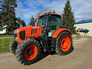 2018 <b>Used</b> Kubota M7-131 Tractor <b>electronic</b> hitch control tractor - Product Image 3