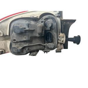ไฟท้ายหยุดด้านหลังขวา AUDI A4 Saloon (8E) 8E5945096 (04>07) - Product Image 4