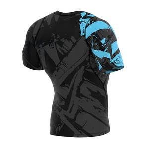 Rashguard écologique MMA Jiu Jitsu à manches courtes pour l'entraînement, vente en gros de rashguards pour hommes, fabrication sur mesure, sublimation intégrale, respirant - Product Image 3