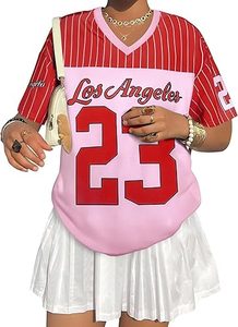 Venta al por mayor de ropa de calle de gran tamaño Rosa rojo rayas Top mujeres cuello en V ajuste holgado estampado gráfico manga corta Retro fútbol Jersey 2026 - Product Image 2