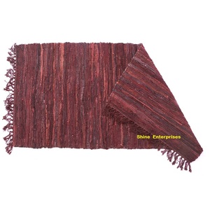 Alfombra de centro de felpa de estilo bohemio Alfombra decorativa tejida colorida hecha de algodón - Product Image 1