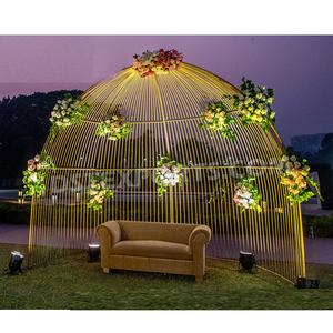 Cage métallique élégante pour décoration de mariage en extérieur – Design splendide pour scène de mariage – Demi-cage métallique stylée pour scènes – Édition USA - Product Image 1