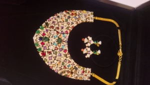 สร้อยคอหลายพลอยเงินแท้ 925 พร้อมสร้อยคอเพชร Moissanite หลายสีและทรงกลม - Product Image 2