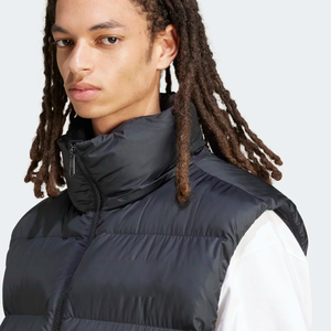 Vente en gros Gilet matelassé décontracté et écologique à col mandarin pour l'hiver léger avec rembourrage en polyester pour hommes - Product Image 4