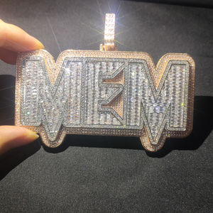 Elegante Moissanite VVS Diamond Pendant Custom 3D Cartoon o Letter Chains para fiesta en estilo Hip Hop - Product Image 2