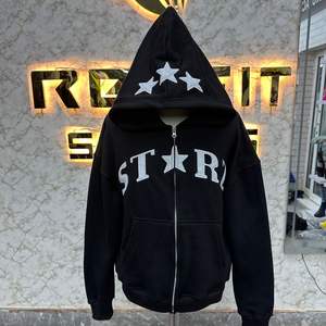 Buen fabricante Hecho en fábrica Precio bajo Cremallera con capucha Color negro Impreso hecho en fábrica Precio barato sudaderas con capucha hombres sudaderas con capucha para hombres - Product Image 1