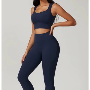 Conjunto Deportivo de 2 Piezas para Mujer, Ropa de Yoga de Alta Calidad, Color Sólido, Cintura Elástica, Tela Ligera y Elástica - Product Image 4