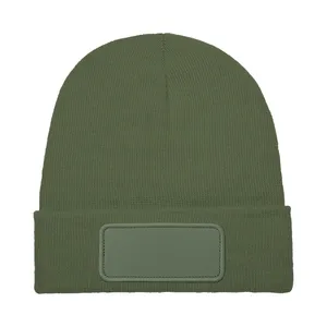 Cappellino Elasticizzato in Acrilico Personalizzabile, Gadget Promozionale per uno Stile Unico - Product Image 1