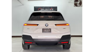 2025 B * M * W รถมือสองที่ xDrive50การรับรอง AWD - Product Image 2