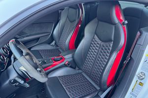 Audi TT RS Turbo 2019 Usado, 5 Cilindros, Tracción en las Cuatro Ruedas, Equipamiento Completo, Escape SwitchPath - Product Image 5