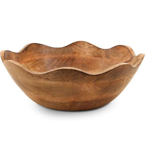 Bol de service en bois de noyer naturel artisanal, design unique à bord ondulé, bol à salade, vaisselle écologique, décoration d'intérieur, en vente au meilleur prix - Product Image 1
