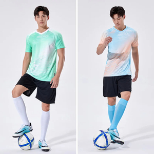 Camiseta de fútbol de entrenamiento de diseño personalizado de alta calidad, conjunto de uniforme de fútbol en blanco de poliéster para hombres - Product Image 4