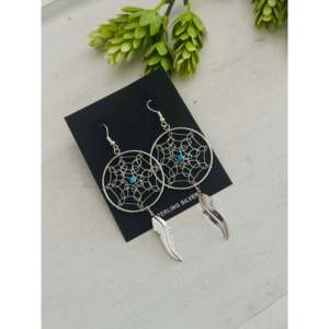 Pendientes Navajo Hechos a Mano en Plata de Ley con Diseño de Pluma, Oro Blanco, Oro Rosa y Múltiples Piedras (Perla, Diamante, Rubí) para Bodas y Fiestas - Product Image 4
