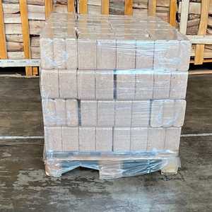 Vente à chaud de briquettes de bois/hêtre/chêne/mélange de bois dur Système de chauffage élevé/Briquettes de bois séchées au four de qualité supérieure - Product Image 4